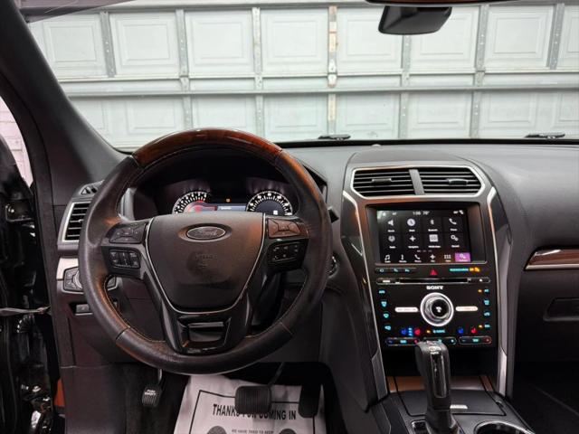 2017 Ford Explorer Platinum
