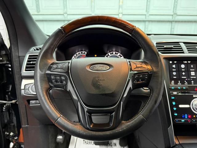 2017 Ford Explorer Platinum