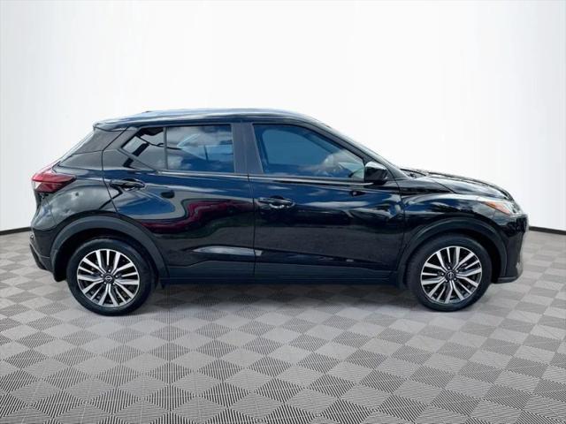 2022 Nissan Kicks SV Xtronic CVT