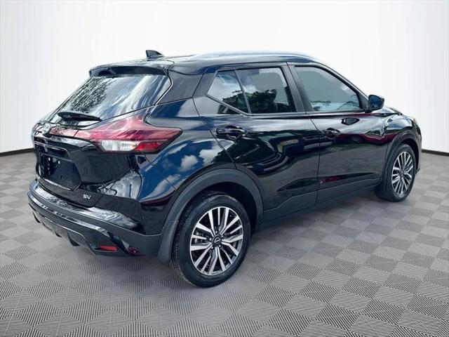 2022 Nissan Kicks SV Xtronic CVT
