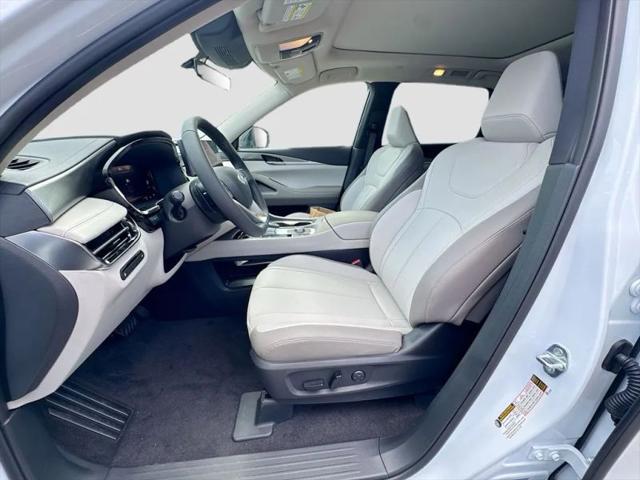 2026 INFINITI QX60 PURE