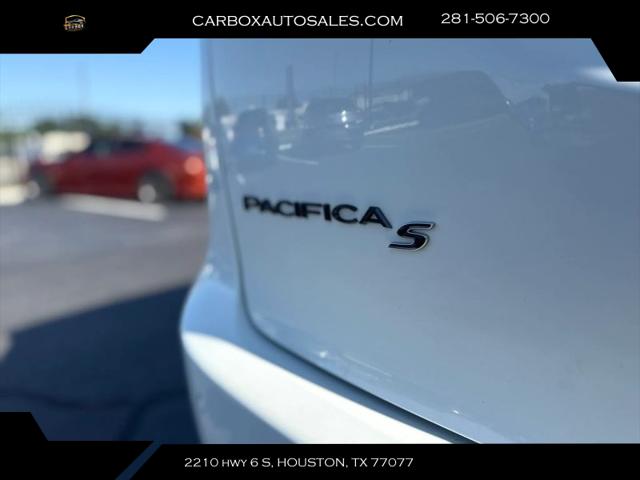 2021 Chrysler Pacifica Touring