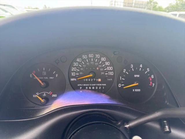 1999 Chevrolet Monte Carlo LS