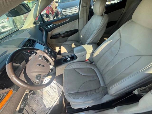 2017 Lincoln MKC Select