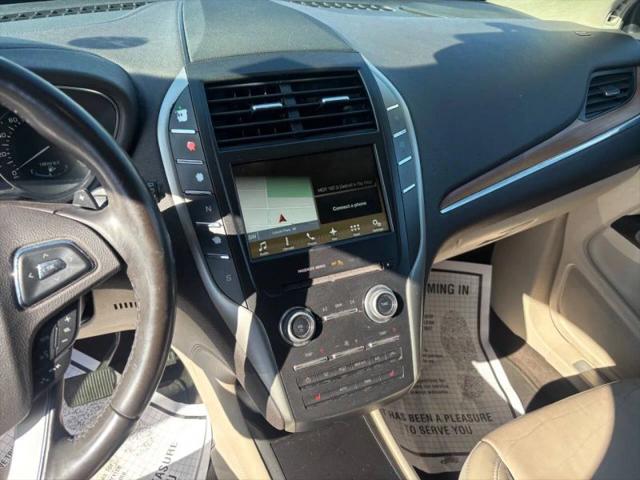 2017 Lincoln MKC Select