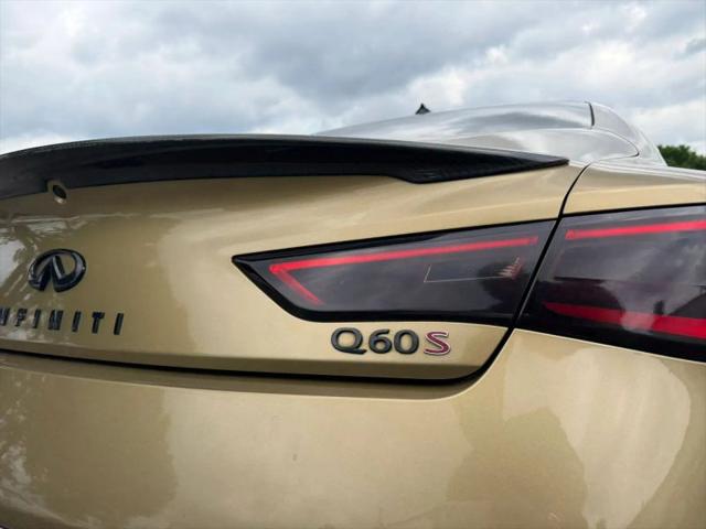 2018 INFINITI Q60 3.0t RED SPORT 400