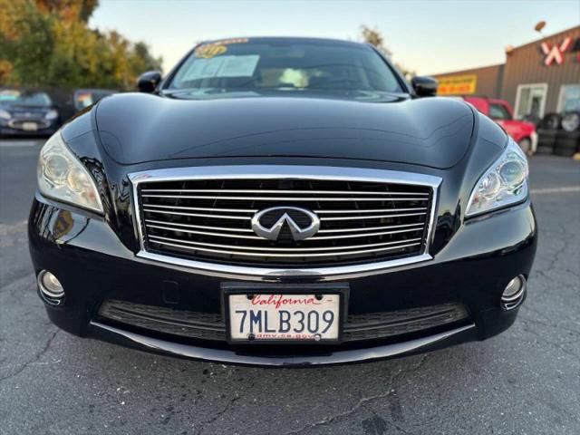 2012 INFINITI M37 M37