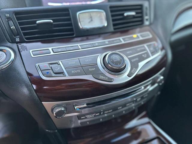 2012 INFINITI M37 M37