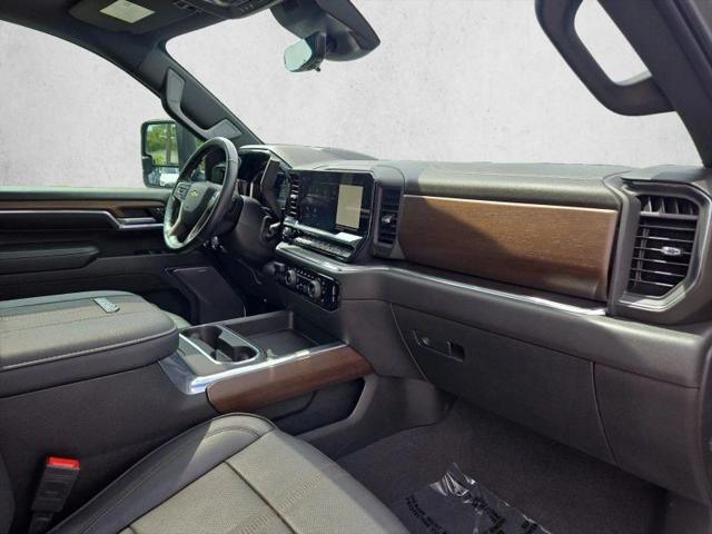 2024 Chevrolet Silverado 2500HD 4WD Crew Cab Standard Bed High Country
