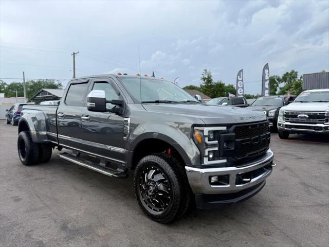 2017 Ford F-350 LARIAT