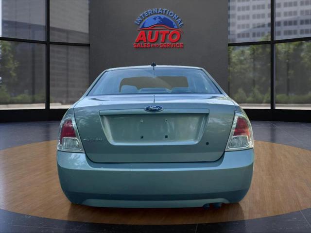 2008 Ford Fusion S