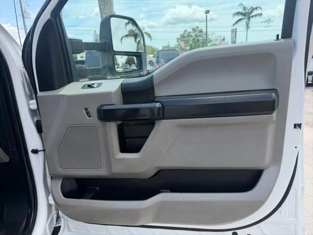 2017 Ford F-550 XL