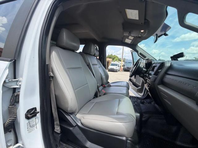 2017 Ford F-550 XL