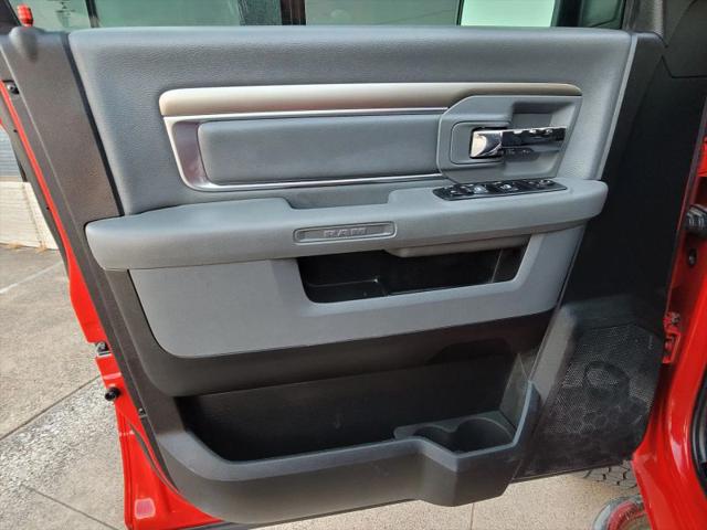 2019 Ram 1500 Classic Big Horn Crew Cab 4x4 6'4" Box
