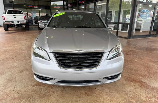 2014 Chrysler 200 Touring