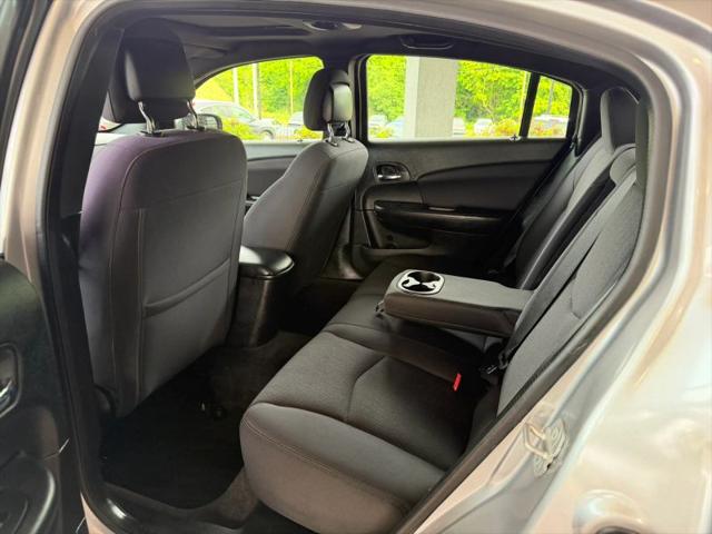 2014 Chrysler 200 Touring