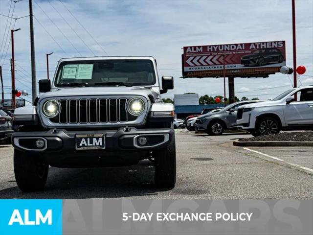 2024 Jeep Wrangler 4-Door Sahara
