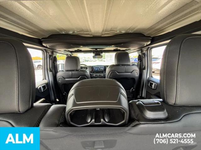 2024 Jeep Wrangler 4-Door Sahara