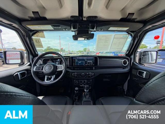 2024 Jeep Wrangler 4-Door Sahara