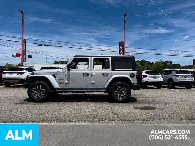 2024 Jeep Wrangler 4-Door Sahara
