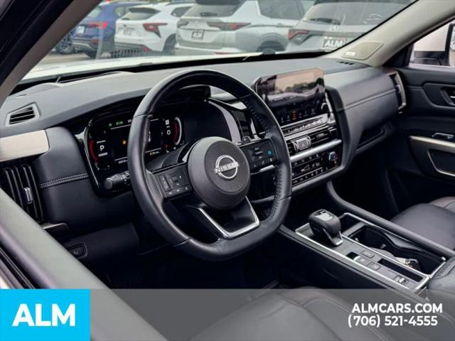2024 Nissan Pathfinder Platinum FWD