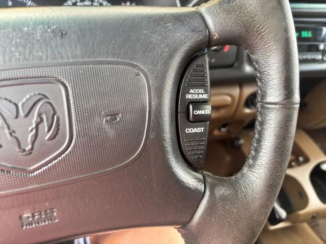 1999 Dodge Ram 1500 Base