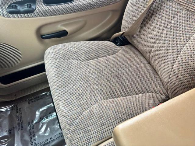 1999 Dodge Ram 1500 Base