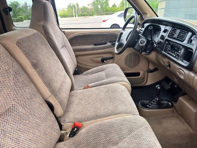 1999 Dodge Ram 1500 Base