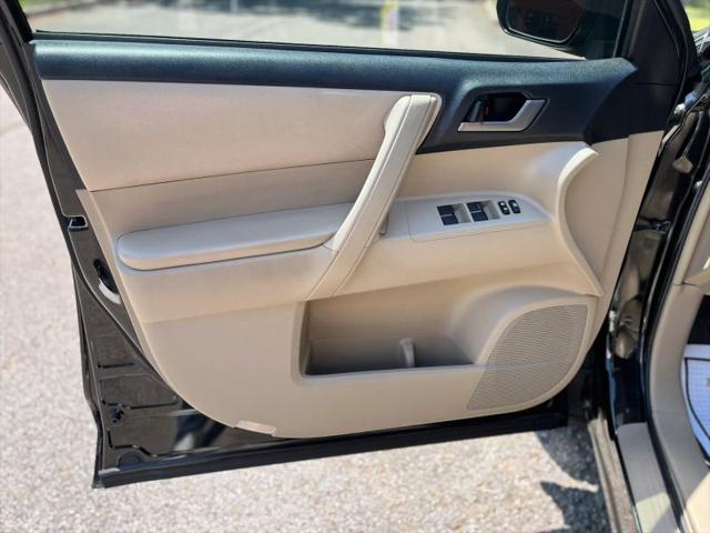2013 Toyota Highlander Base Plus V6