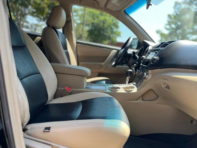 2013 Toyota Highlander Base Plus V6
