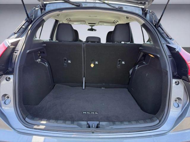 2023 Nissan Kicks S Xtronic CVT