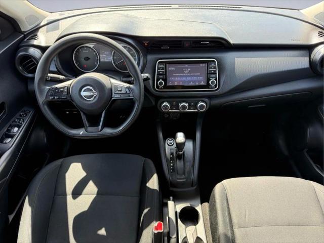 2023 Nissan Kicks S Xtronic CVT