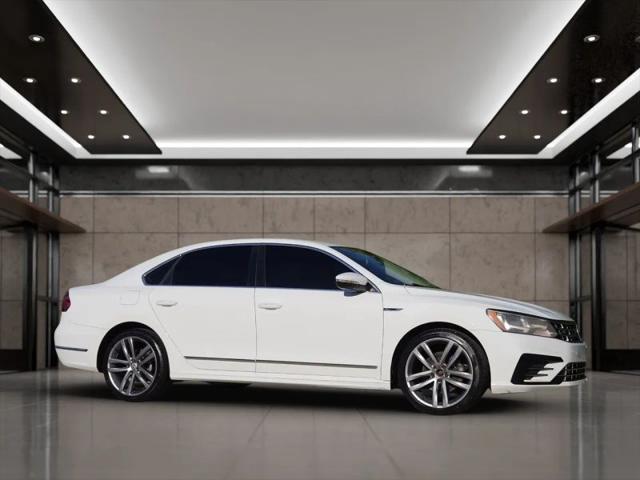 2017 Volkswagen Passat 1.8T R-Line