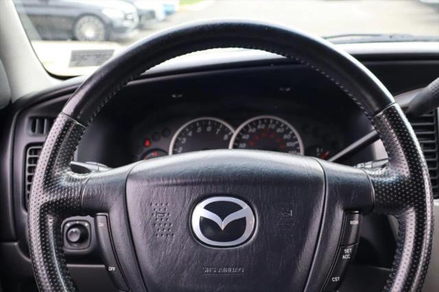 2003 Mazda Tribute ES V6