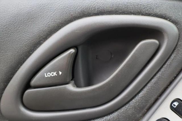 2003 Mazda Tribute ES V6