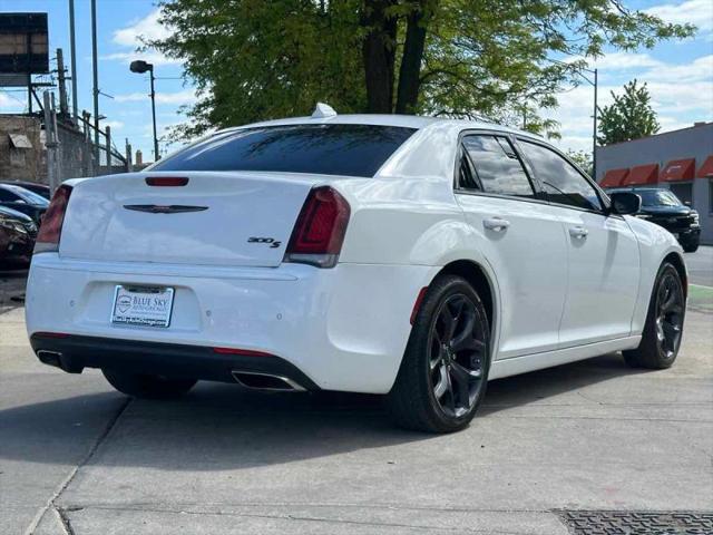 2022 Chrysler 300 S