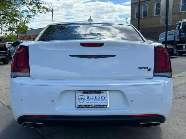 2022 Chrysler 300 S