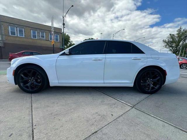 2022 Chrysler 300 S