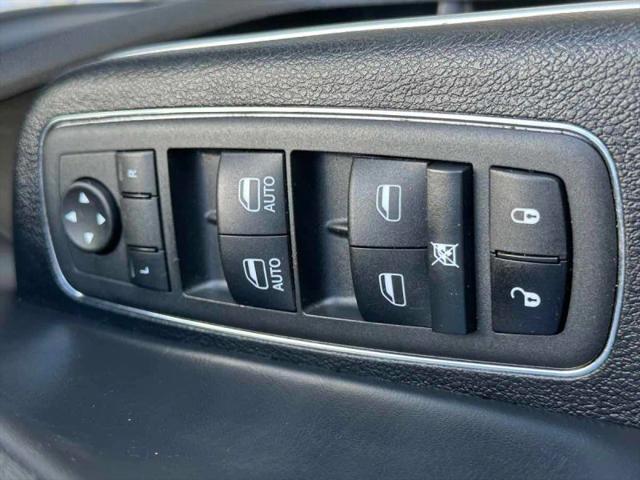 2022 Chrysler 300 S