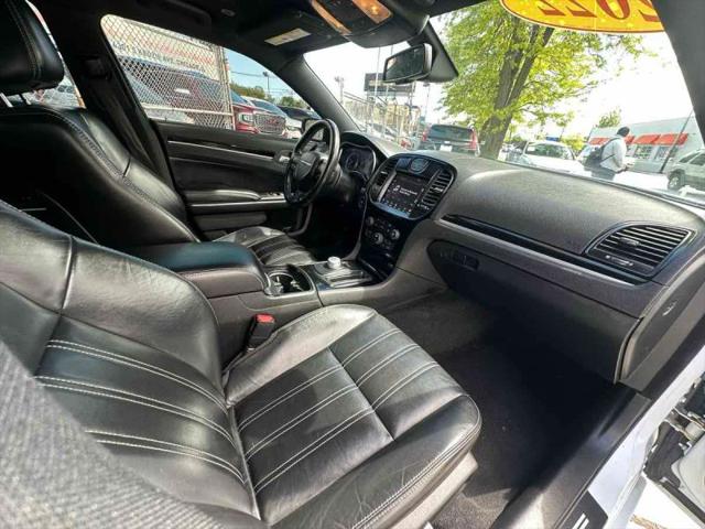 2022 Chrysler 300 S