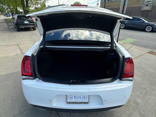 2022 Chrysler 300 S