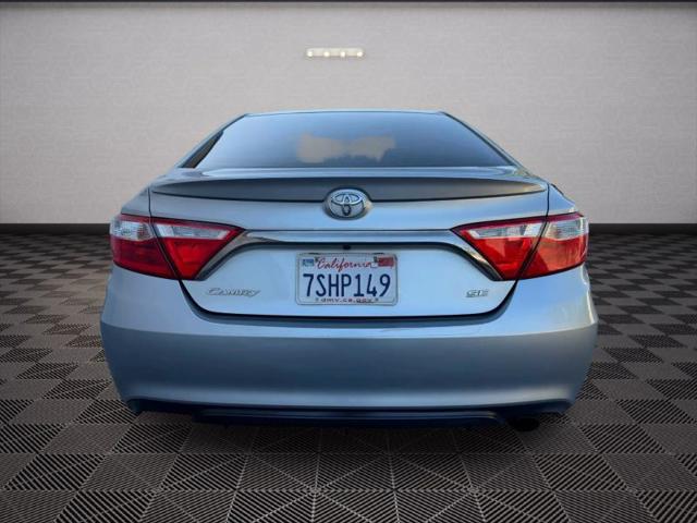 2016 Toyota Camry SE