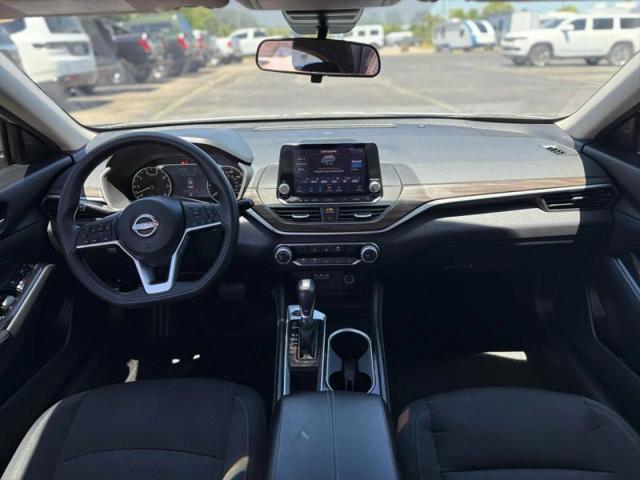 2023 Nissan Altima SV FWD