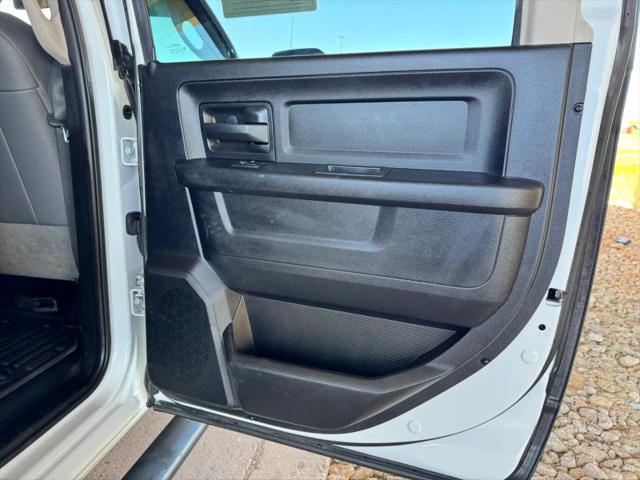 2018 Ram 2500 Tradesman Crew Cab 4x4 8' Box