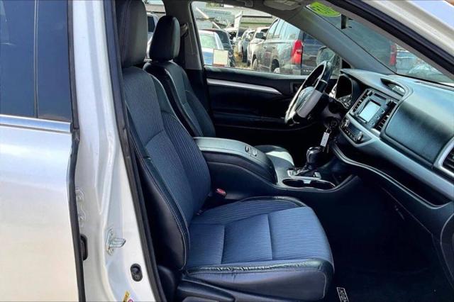 2015 Toyota Highlander LE Plus V6