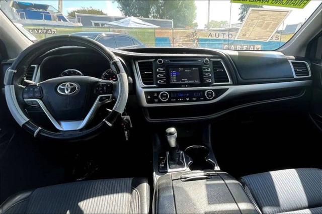 2015 Toyota Highlander LE Plus V6