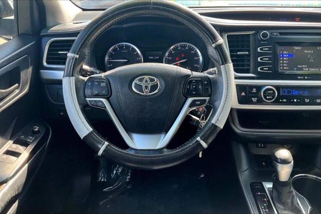 2015 Toyota Highlander LE Plus V6