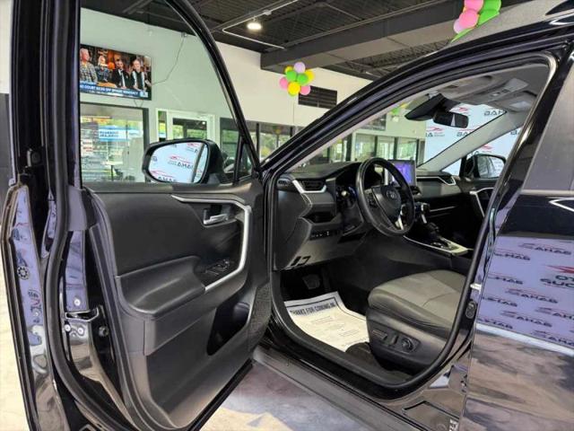 2024 Toyota RAV4 Hybrid Woodland Edition