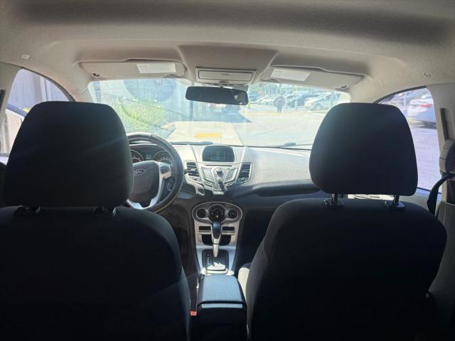 2014 Ford Fiesta SE