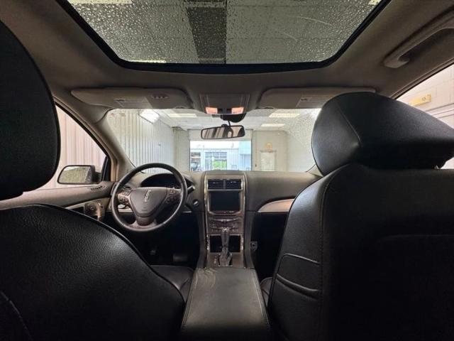 2015 Lincoln MKX Base